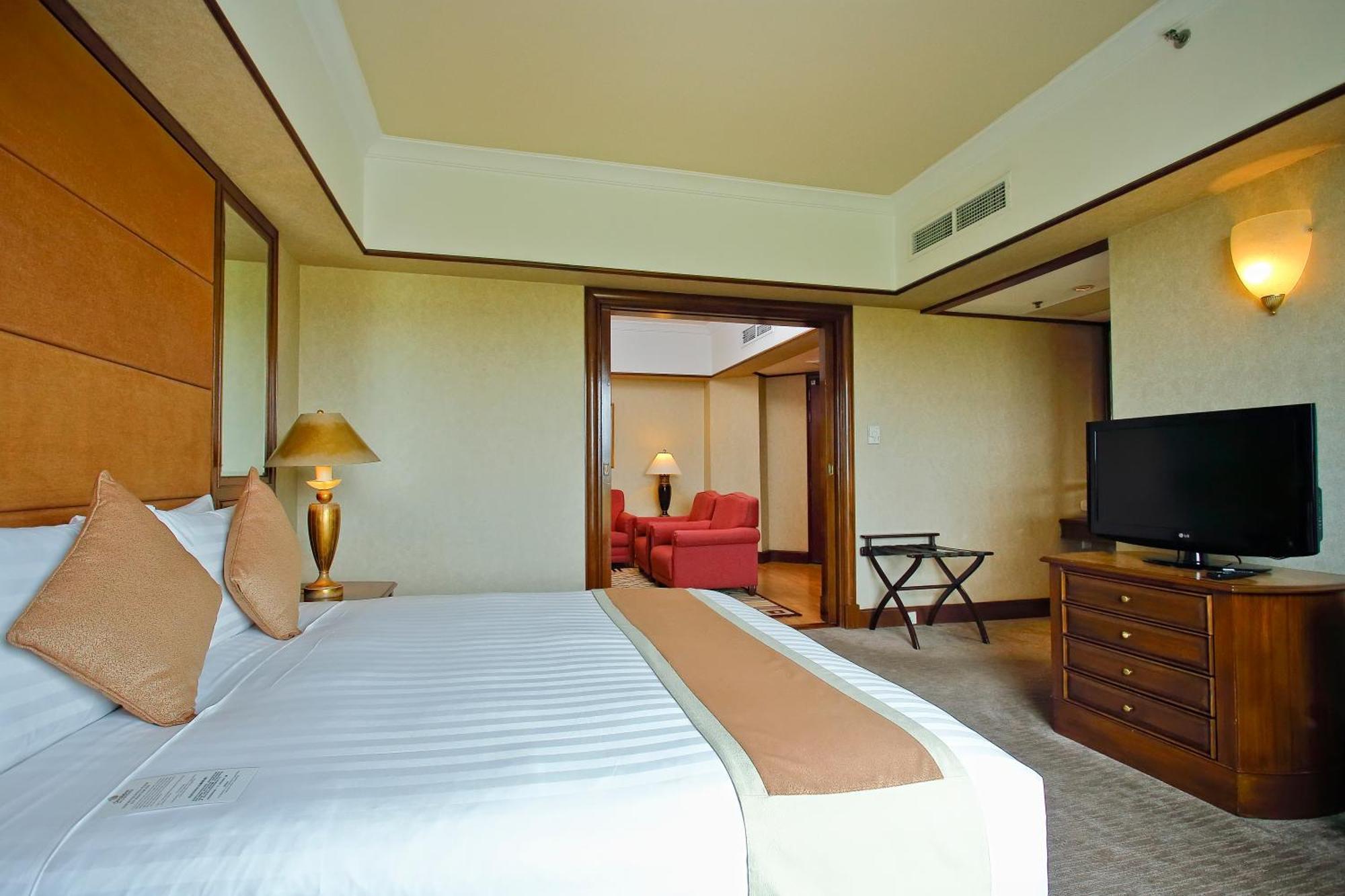 The Pacific Sutera Hotel Kota Kinabalu Ngoại thất bức ảnh Suite
